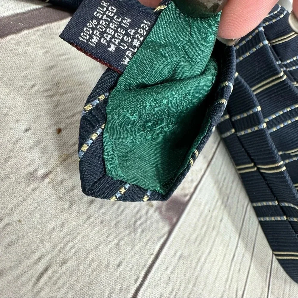 Tommy Hilfiger navy silk tie